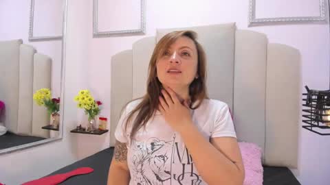 Snapshot of grettel_ramiirez chatting on January 30, 10:50 am Marcela online show from January 30, 10:50 am