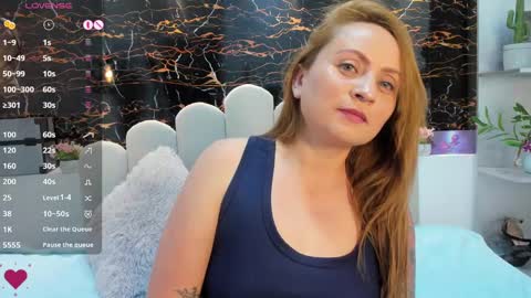 Snapshot of grettel_ramiirez chatting on February 17, 11:20 pm Marcela online show from February 17, 11:20 pm