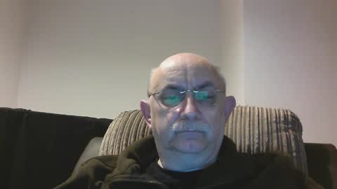 Snapshot of grey_dom chatting on February 8, 12:19 pm Master Sir online show from February 8, 12:19 pm