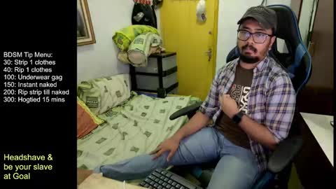 Snapshot of greybondage93 chatting on January 24, 5:53 pm Grey Hardy Slave online show from January 24, 5:53 pm