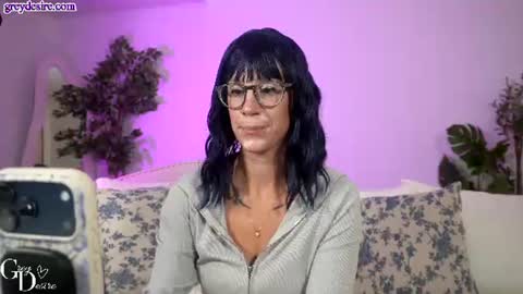       2 online show from July 27, 2:02 pm