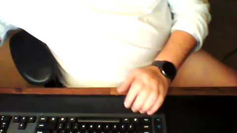 Snapshot of greyghost04 chatting on February 21, 7:01 am greyghost04 online show from February 21, 7:01 am