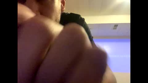 Perfectlyaveragesavage online show from December 15, 4:28 am