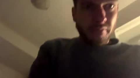 Perfectlyaveragesavage online show from March 10, 8:30 am