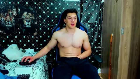 griego01 online show from May 10, 4:39 am