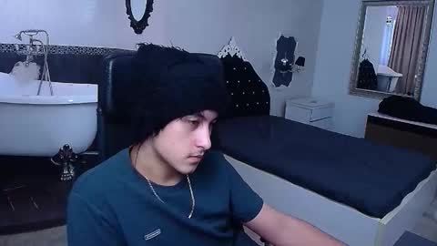 GriffinDane online show from February 20, 5:37 am