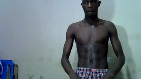 Snapshot of grillzhotz chatting on August 3, 5:39 am grillzhotz online show from August 3, 5:39 am