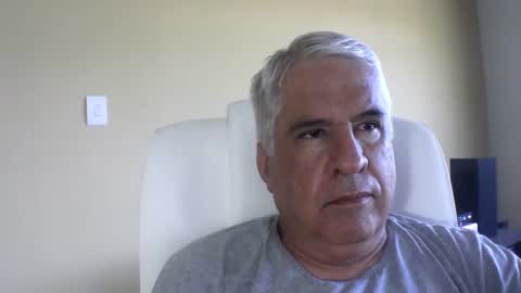 grisa01 online show from February 18, 12:23 pm