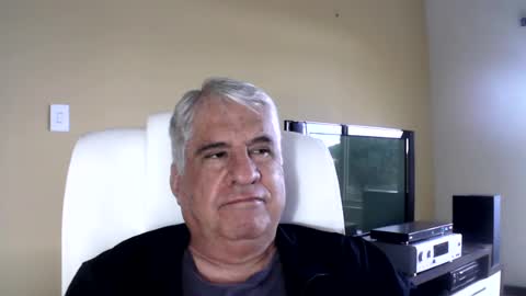 Snapshot of grisa01 chatting on June 15, 12:29 pm grisa01 online show from June 15, 12:29 pm