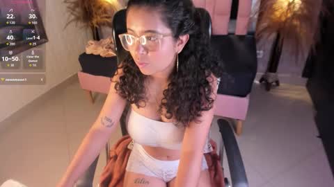    online show from November 10, 8:52 pm