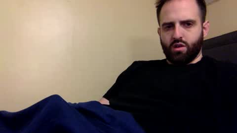 Snapshot of grobs123 chatting on December 23, 5:06 am grobs123 online show from December 23, 5:06 am