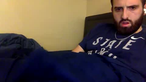 Snapshot of grobs123 chatting on September 25, 1:31 am grobs123 online show from September 25, 1:31 am