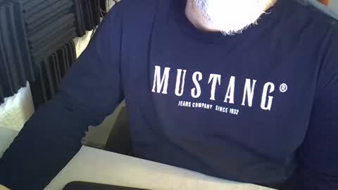 Snapshot of grooce_sub chatting on March 20, 7:13 am Grooce online show from March 20, 7:13 am