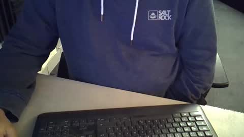 Snapshot of grooce_sub chatting on May 19, 9:32 pm Grooce online show from May 19, 9:32 pm