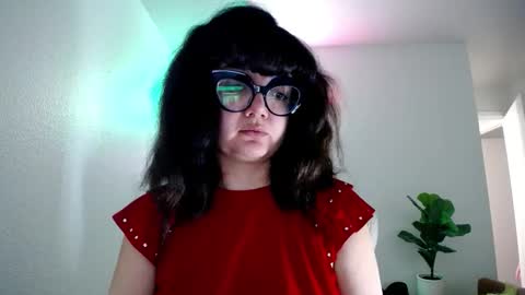 daphne online show from March 10, 1:10 am