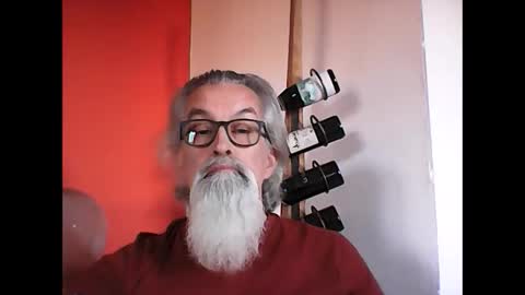 Snapshot of grybear60 chatting on January 17, 2:39 pm Grybear online show from January 17, 2:39 pm