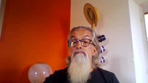 Snapshot of grybear60 chatting on September 16, 12:17 pm Grybear online show from September 16, 12:17 pm