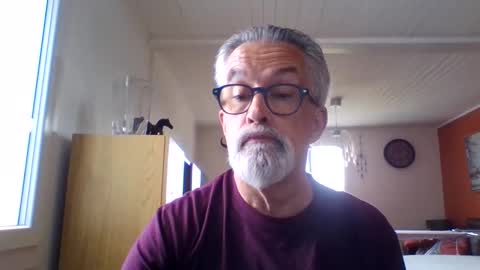 Snapshot of grybear60 chatting on April 28, 10:53 am Grybear online show from April 28, 10:53 am