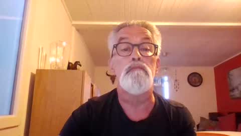 Snapshot of grybear60 chatting on June 14, 3:36 pm Grybear online show from June 14, 3:36 pm