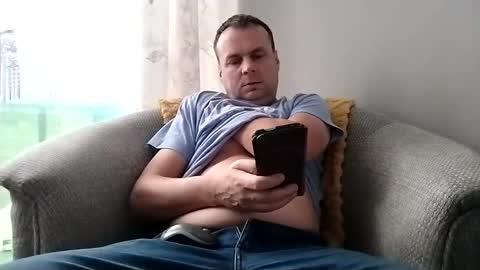 Snapshot of grzes1976 chatting on January 15, 10:49 am grzes1976 online show from January 15, 10:49 am