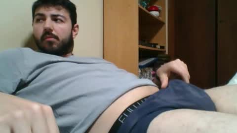 Snapshot of gsendra chatting on March 1, 12:01 am gsendra online show from March 1, 12:01 am