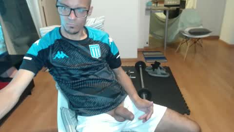 guachin_new online show from October 22, 4:13 am