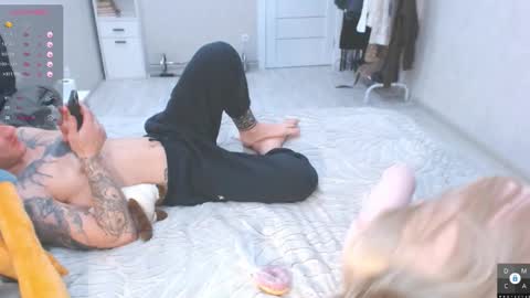 Snapshot of guantanamera_ chatting on November 5, 6:52 pm Eva online show from November 5, 6:52 pm