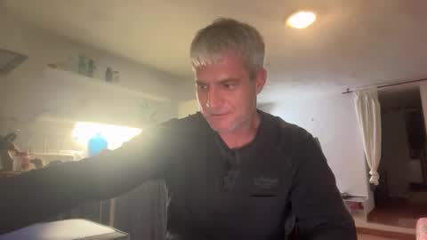 Snapshot of guardiannif_ chatting on January 31, 8:07 pm guardiannif_ online show from January 31, 8:07 pm