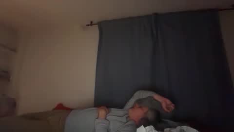 Snapshot of guardiannif_ chatting on March 4, 1:11 am guardiannif_ online show from March 4, 1:11 am