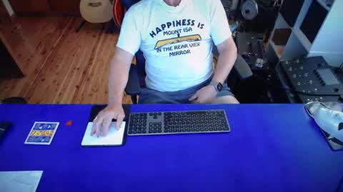 Snapshot of guesswhatigot2 chatting on March 6, 7:47 am guesswhatigot2 online show from March 6, 7:47 am