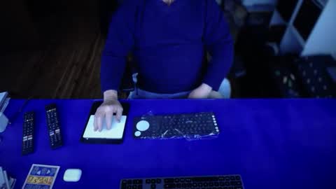 Snapshot of guesswhatigot2 chatting on September 13, 12:05 pm guesswhatigot2 online show from September 13, 12:05 pm