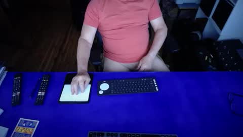 Snapshot of guesswhatigot2 chatting on October 10, 9:08 am guesswhatigot2 online show from October 10, 9:08 am