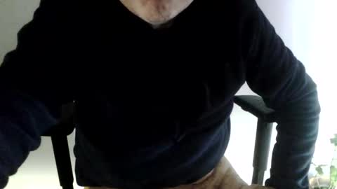 Dislove online show from March 7, 2:14 pm