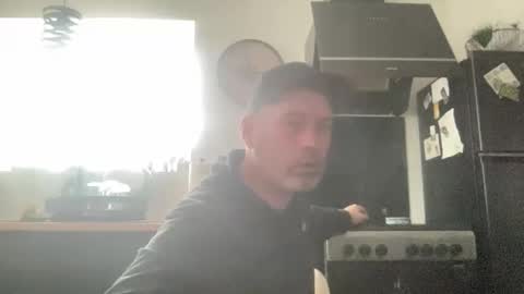 Snapshot of guil0 chatting on February 2, 12:59 pm guil0 online show from February 2, 12:59 pm