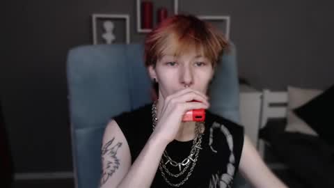 guitarandangell online show from March 30, 12:17 pm