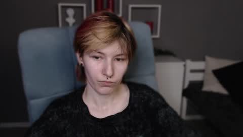 guitarandangell online show from April 19, 6:10 pm