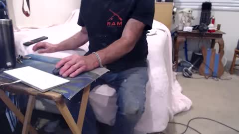 guitarsexgod2 online show from April 7, 8:37 am