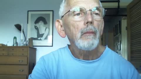 Roy online show from December 21, 2:26 pm