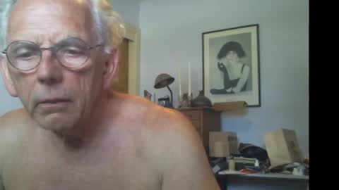 Roy online show from June 25, 7:29 pm