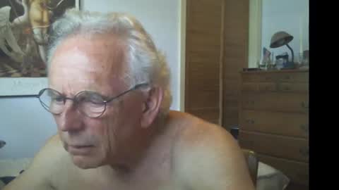 Roy online show from June 29, 5:57 pm