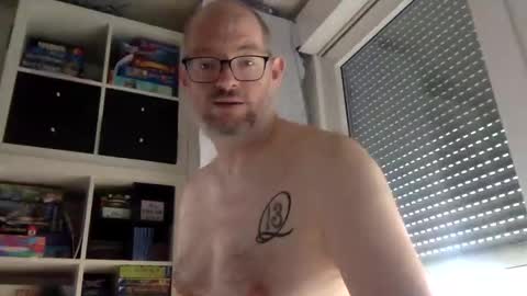 Snapshot of gummicasual chatting on February 21, 10:39 am gummicasual online show from February 21, 10:39 am