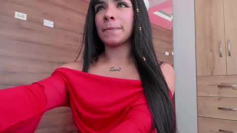 gummyluv online show from November 5, 8:20 pm