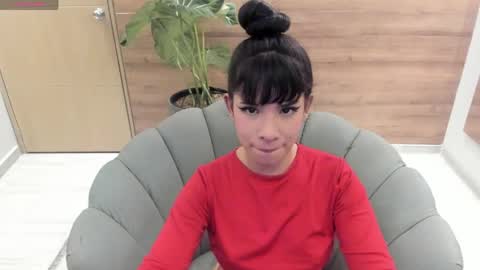 gummyluv online show from April 19, 11:18 pm