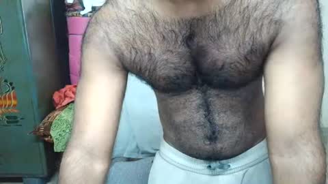 Snapshot of guru95497 chatting on July 12, 7:32 am guru95497 online show from July 12, 7:32 am