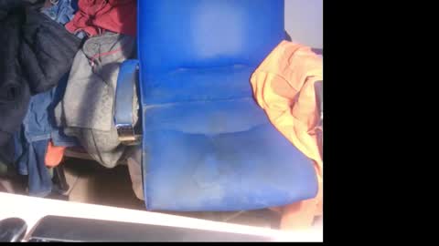 gusanito_enano online show from March 27, 6:51 pm