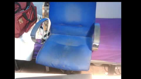 Snapshot of gusanito_enano chatting on May 18, 9:26 am gusanito_enano online show from May 18, 9:26 am