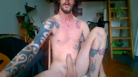 Gustav online show from March 19, 9:46 am