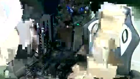 Snapshot of gusumah chatting on January 6, 1:08 pm GusumAh online show from January 6, 1:08 pm