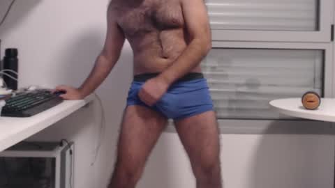 guy11guy online show from February 1, 4:11 pm