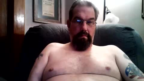 Snapshot of guy4fun8 chatting on January 17, 7:51 am guy4fun8 online show from January 17, 7:51 am
